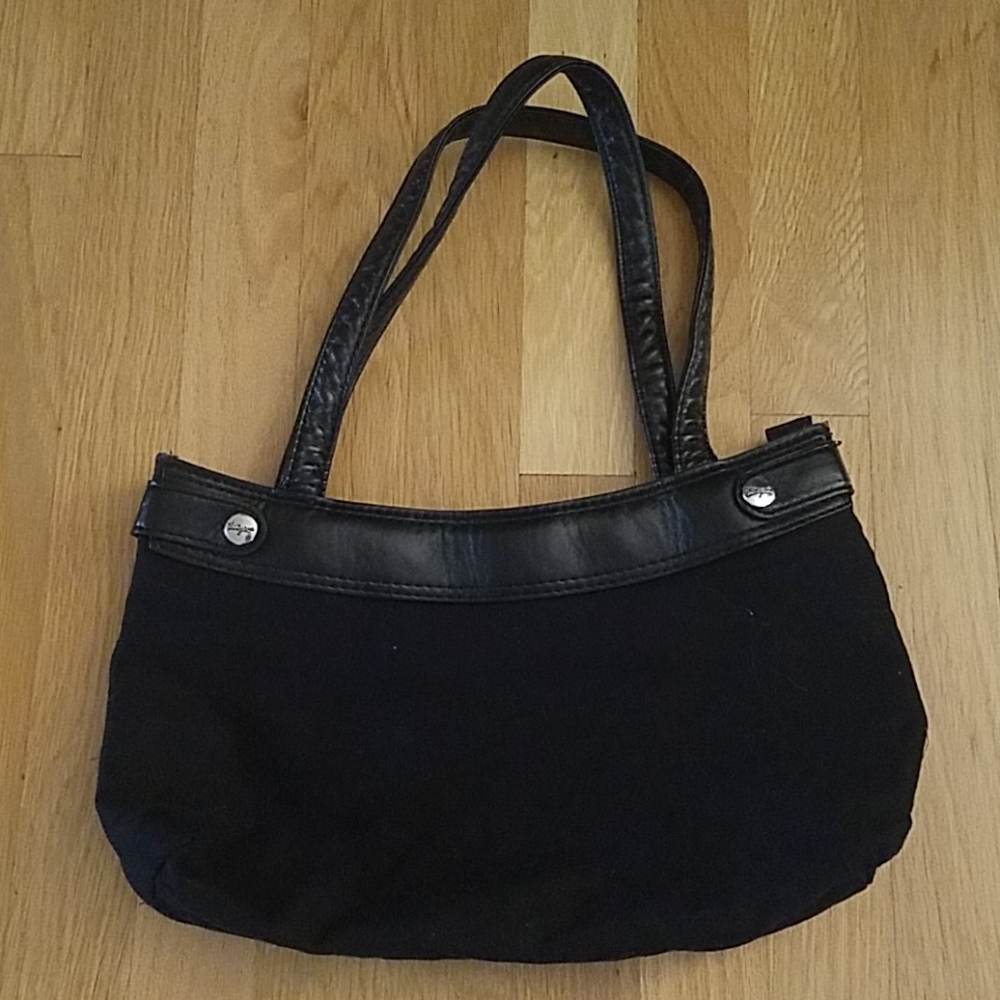 Thirty One fitted Elite purse